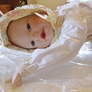 Yolanda's Picture Perfect Babies - Lisa